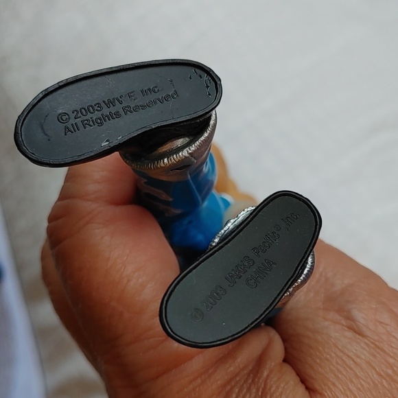 💚Lot of 3 Vintage Jakks Pacific Wrestling figures - Picture 8 of 9